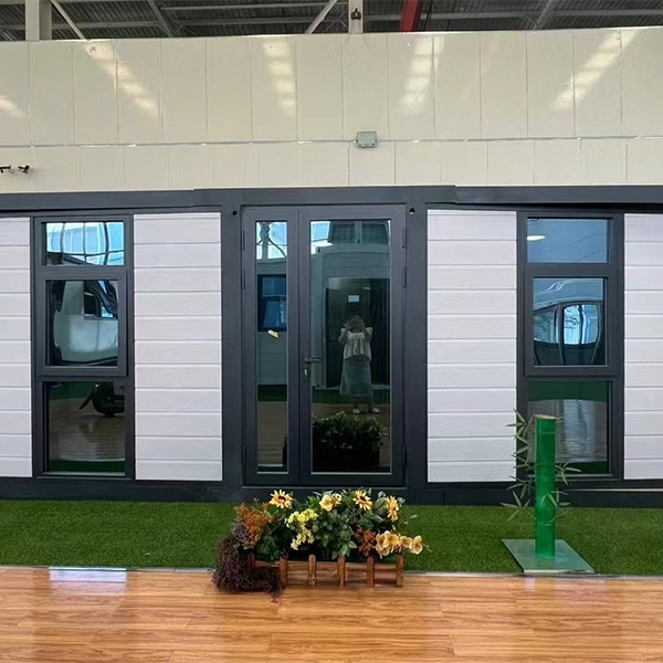 Expandable Container House